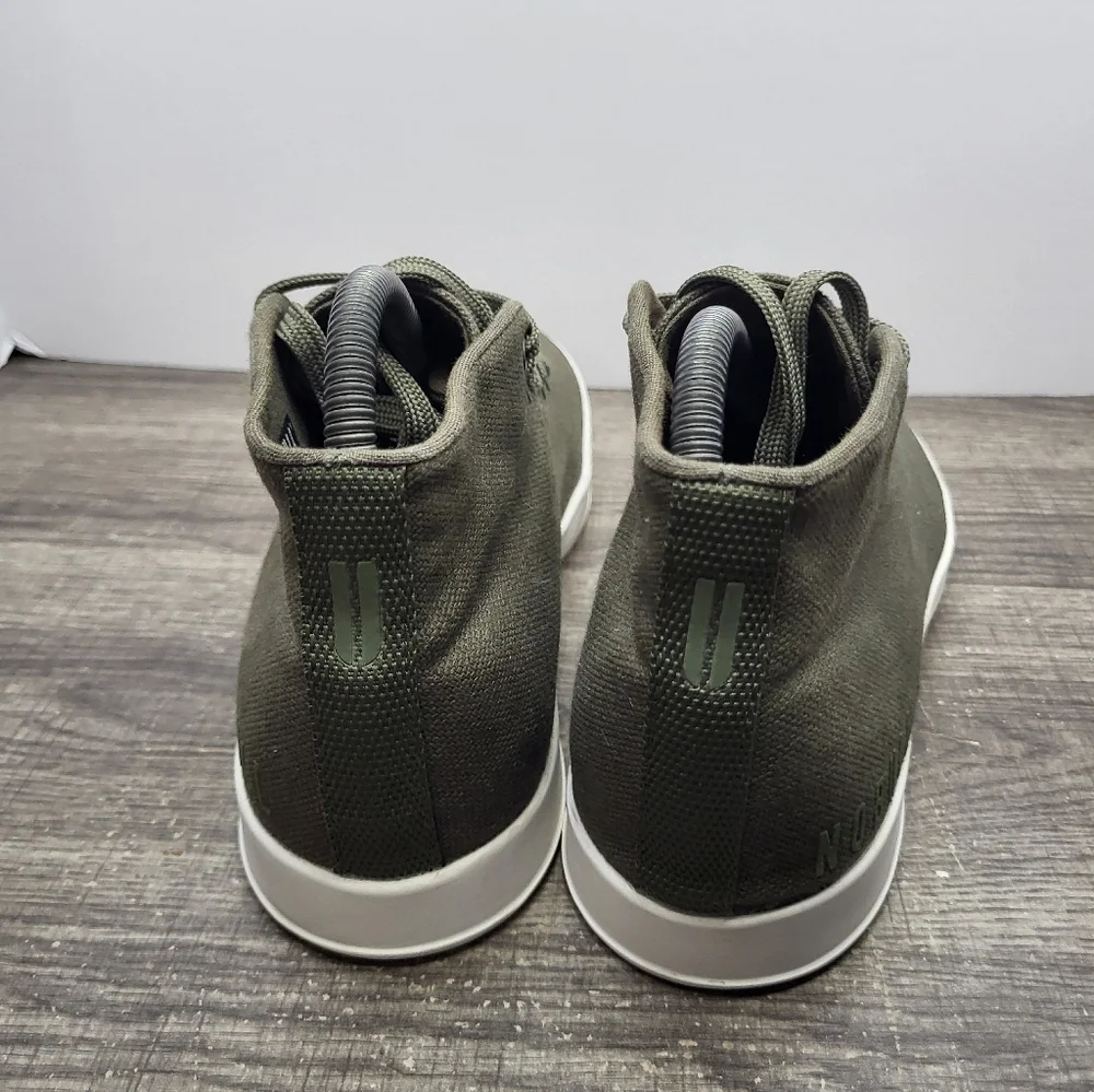 NOBULL Recs Canvas Unisex  - Women's Sz 8  Mens 6 Green